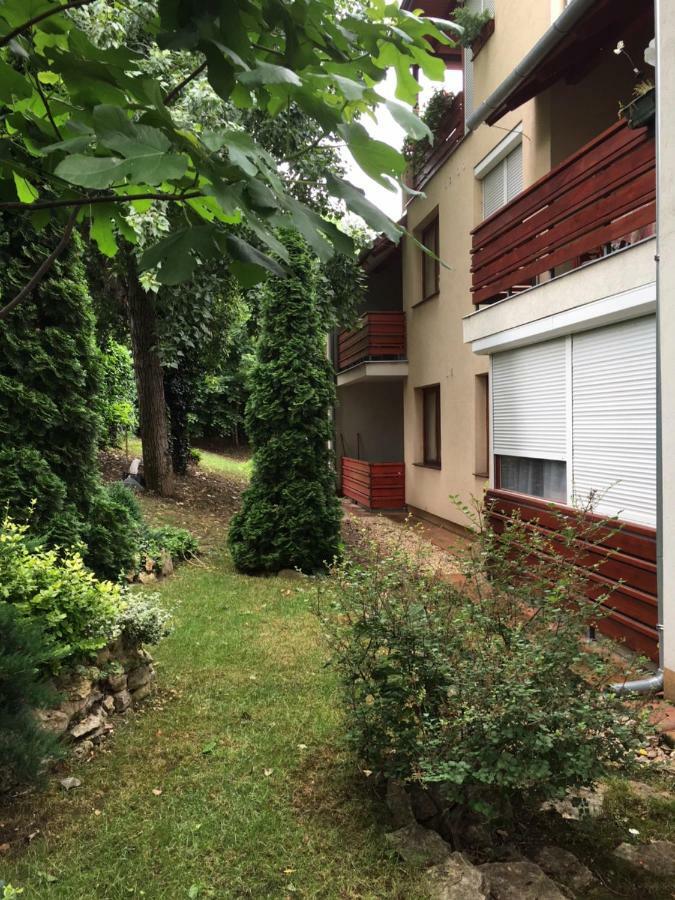 Bella Apartman Balatonalmadi Exterior photo